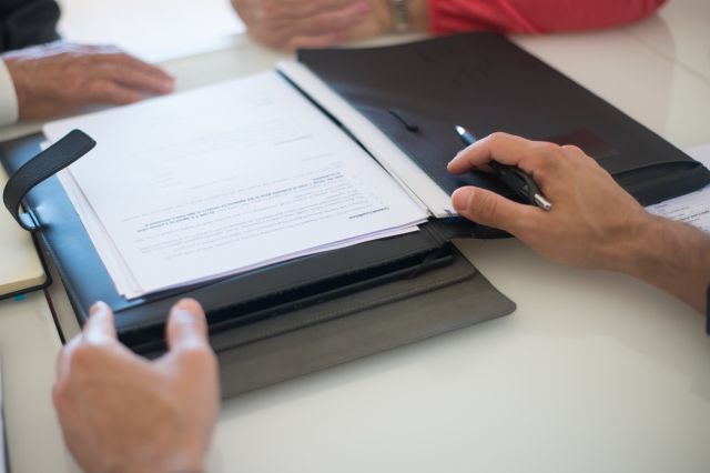 Navigating Legal Requirements and Best Practice Navigating Legal Requirements and Best Practice
